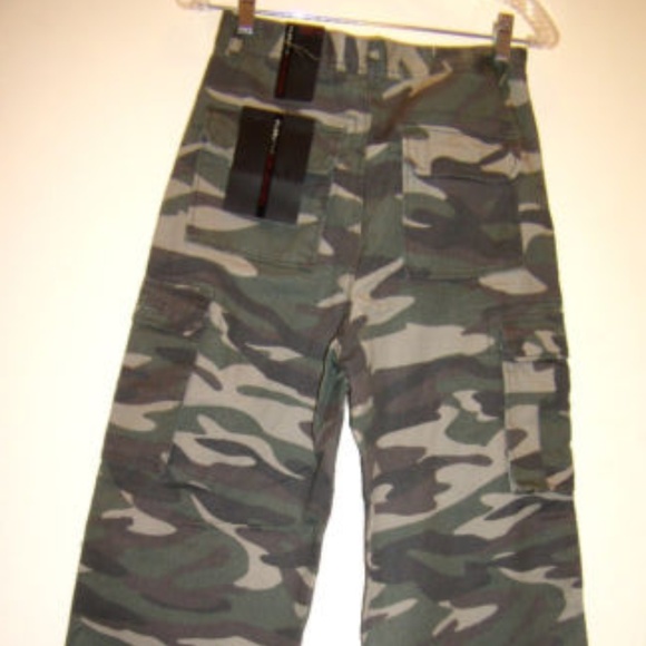 Vintage Comaflage Cargo Pants - Picture 3 of 4